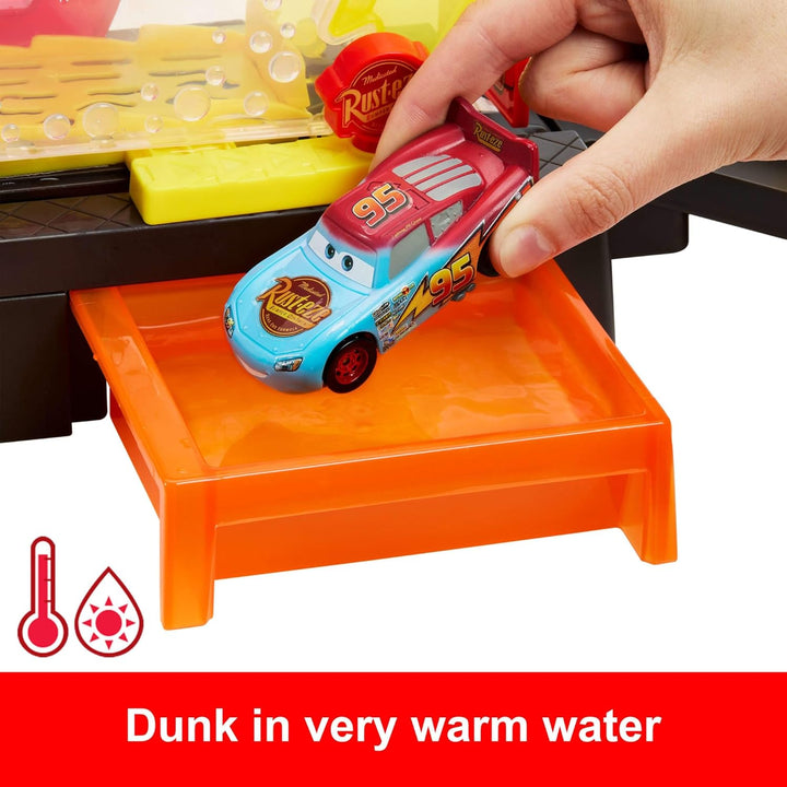 Disney Pixar Cars Color Changers Car Wash Playset with Color Changing Lightning Mcqueen Toy Vehicle, 20-Inches Long, Connects to Other Sets