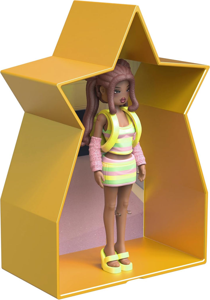 Mystery Models Dolls - Wave 1, Gold