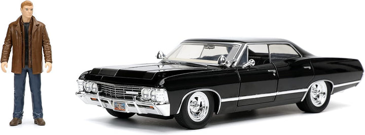 Supernatural 1:24 1967 Chevy Impala Die-Cast Car W/Dean Winchester Die-Cast Figure, Toys for Kids and Adults