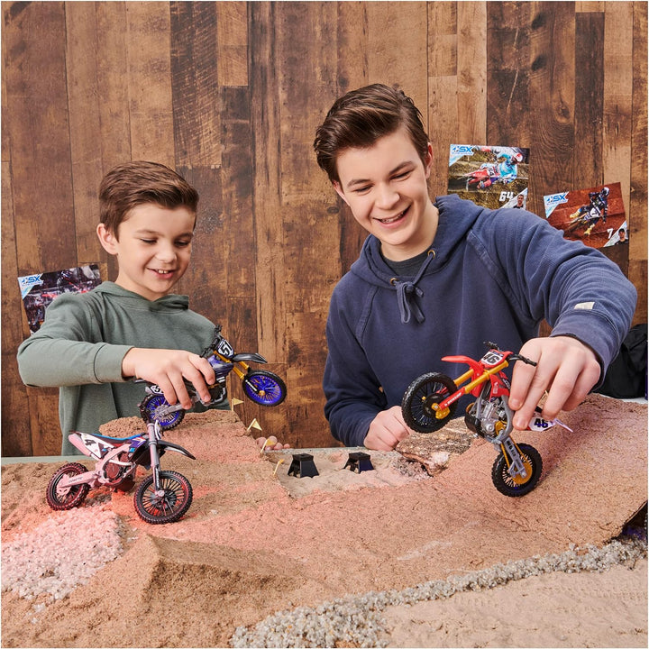 , Authentic Shane Mcelrath 1:10 Scale Collector Die-Cast Toy Motorcycle Replica with Race Stand, for Collectors and Kids Age 5 and Up