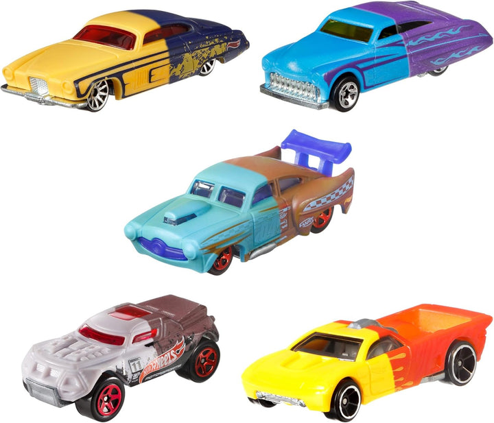 Toy Car, 1:64 Scale Color Shifters Vehicle with Repeat Color Change in ICY Cold or Very Warm Water (Styles May Vary)