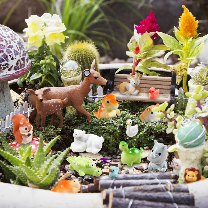 40Pcs Mini Resin Animal 40 Styles Tiny Resin Animals Miniature Little Small Animal Figures Bulk for Micro Fairy Garden Landscape Accessories Dollhouse Hide Crafts Decor Aquarium Toys
