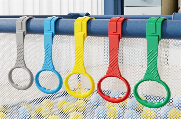 5Pcs Walk Assistant Plastic Baby Crib Pull Rings for Baby Baby Pull up Rings Cot Hanging Rings for Infant Baby Toddler Practice Tool (5 Color)