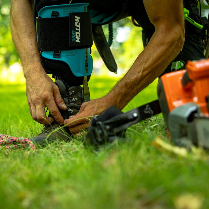 Ergo Steel Climbers Ergonomic Gaffs 20+ Cuff Adjustment Points, Stirrup Grip Pad, Dual Foot Strap Assembly, Redesigned Cuff, 350 Lbs. Total Weight Limit