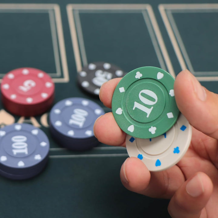 Denomination Plastic Poker Chips Set with 2 Decks,Bulk Playing Cards Chips Texas Hold’Em Blackjack 300 Pcs Numbers Casino Black Jack Lightweight Poker Chip for Travel,Gambling Card Games