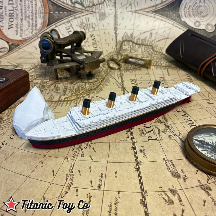 Split in Half Titanic Bath Boat and Pool Toy,Break in Half RMS Titanic Toys for Kids, Historically Accurate Breakable Titanic Toy, Titanic Ship, Titanic Cake Topper, Titanic Figurine, Titanic Boat, Titanic Replica