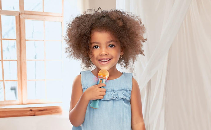Disney Princess Moana Toy Microphone for Kids, Musical Toy for Girls with Built-In Music, Kids Microphone Designed for Fans of Moana Toys for Girls
