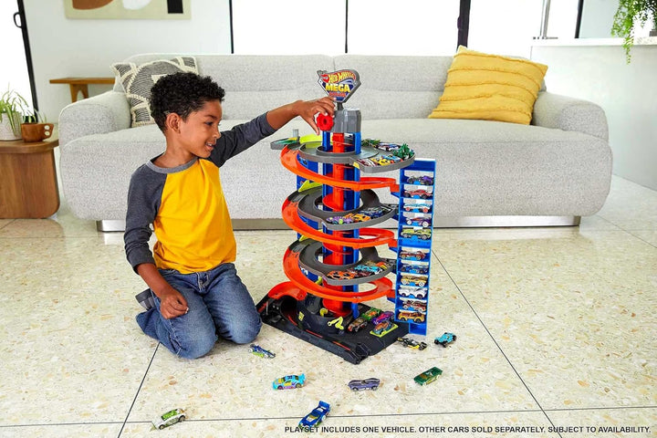 City Mega Garage Playset with Corkscrew Elevator & Storage for 60+ Cars, Includes 1 1:64 Scale Vehicle, Gift for Kids 4 Years Old & Up, HFH03