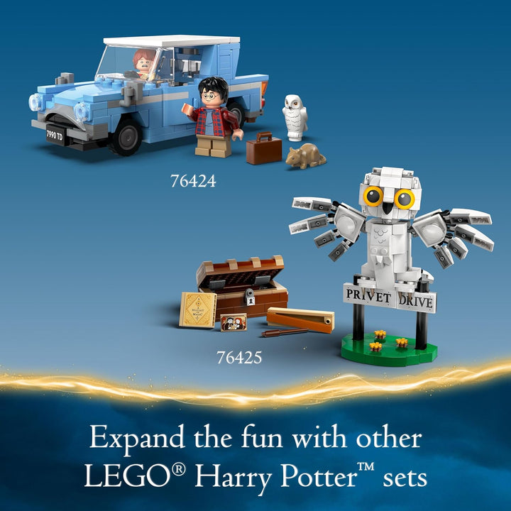 Harry Potter Flying Ford Anglia, Buildable Car Toy with 2 Minifigures for Role Play, Fantasy Playset for Kids, Harry Potter Car, Gift for Boys, Girls and Any Fan Ages 7 and Up, 76424