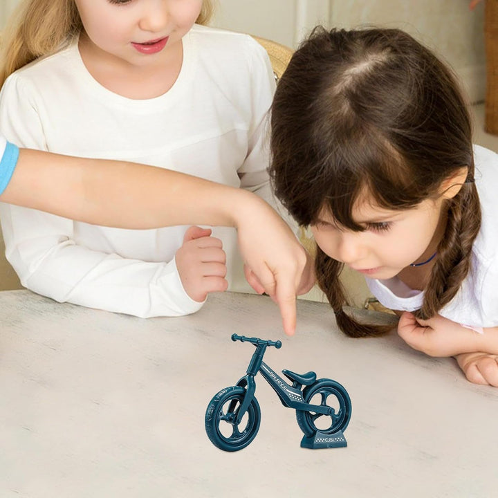 Mini Finger Mountain Bike, Desktop Decoration Cycling Figure, Random Colour, Small Mountain Cycling Figure Finger Playing