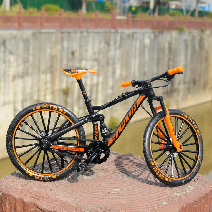 Alloy Mountain MTB Bicycle Ornament Model Bike Cake Topper Racing DH Bike Mountain Finger Bicycle Toy Mini XC Bicycle Vehicles Party Decorations Crafts for Home (Black Orange)