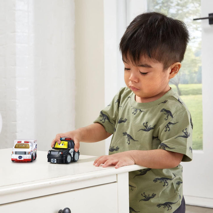 Go! Go! Smart Wheels Helping Friends 2-Pack