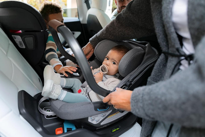Extra Aria Car Seat Base/Compatible with Aria Infant Car Seats/Smartsecure Installation with Load Leg