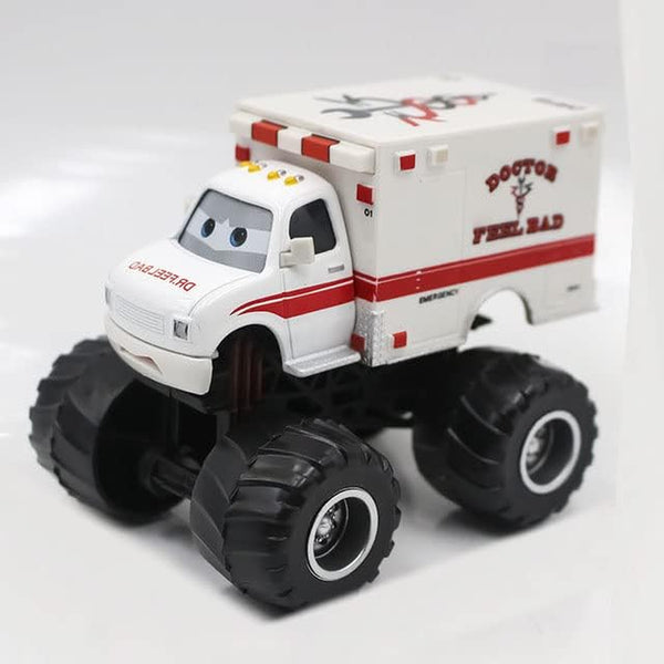 12 Styles Movie Cars 3 Black Storm Jackson Lightning Mcqueen Curz Mater Giant Wheels Cars 1：55 Diecast Vehicles Toys Set Children Car Toy (Big Foot Ambulance)