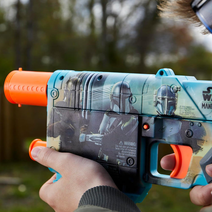 Star Wars the Mandalorian Dart Blaster, 12 Elite Darts, Internal Clip, Toy Foam Blasters for 8 Year Old Boys & Girls & Up