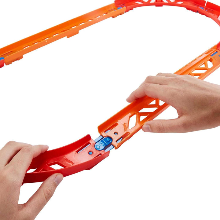 Toy Car Track Set, Track Builder Unlimited Playset Premium Curve Pack, 16 Component Parts & 1:64 Scale Vehicle