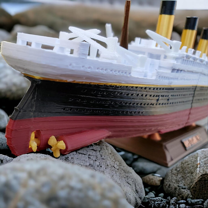 Titanic Submersible Model by  Dual Action Floating or Breaking/Sinking Model, Slowsinking,Kid Tested & Approved