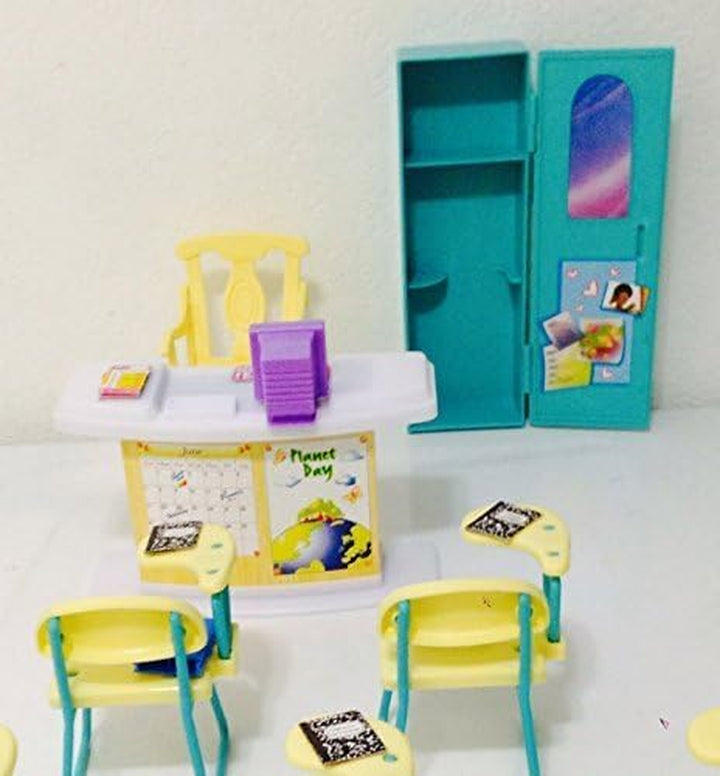Dollhouse Furniture - Classroom Play Set