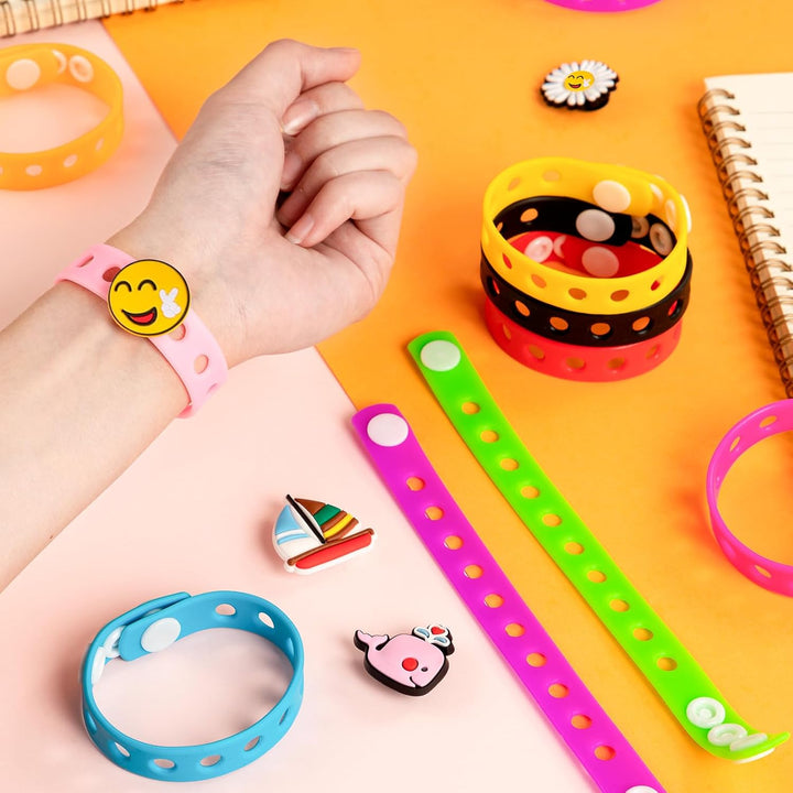 20 Pcs Silicone Charm Bracelets, 8 Inch Bracelets Bulk Band for Kids, Silicone Wristbands Adjustable Rubber Bracelets Hold the Shoe Charms for Students Gift