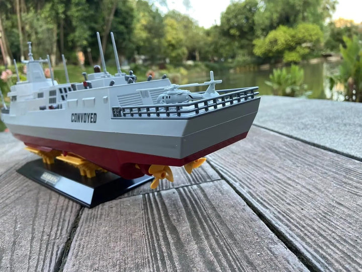 Large 055 Missile Destroyer Model Remote-Controlled Warship Model 60CM Ultra Long Hull 2.4G Double Propeller Driven Remote-Controlled Light Ship Model