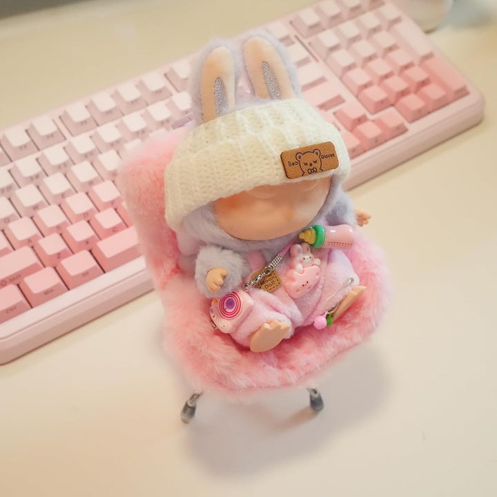 Doll Car Seat for Labubu 17Cm with Air Vent Clip and Desktop Stand, Cute and Functional Car Ornament for Blind Box Doll Fans, Collectors (Pink)