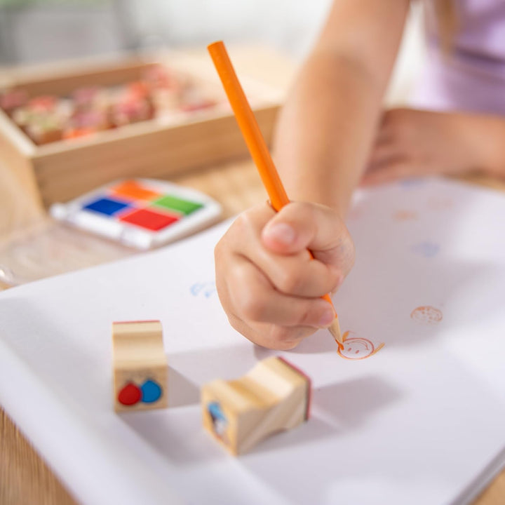 Wooden Stamp Set, Favorite Things - 26 Wooden Stamps, 4-Color Stamp Pad