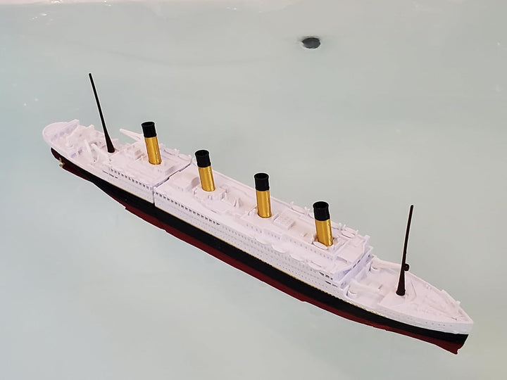 Titanic Submersible Model by  Dual Action Floating or Breaking/Sinking Model, Slowsinking,Kid Tested & Approved