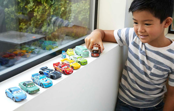 Disney and Pixar Cars Set of 10 Die-Cast Mini Racers Vehicles, Collectible Set of 1:55 Scale Toy Cars Inspired by Movies