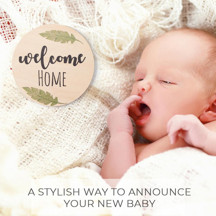 Baby Monthly Milestone Cards Sign - 7 Double Sided Animals Marker Wooden Circles Discs Newborn Photography Prop, Pregnancy Journey Birth Announcement Sign Baby Boy and Girl Gift Sets
